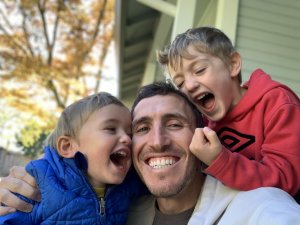Dr. Grey Kantor & his kids