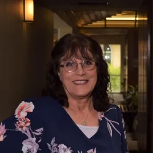 Kathy Toops - Dental Assistant - Kantor Dental Group & Implants 